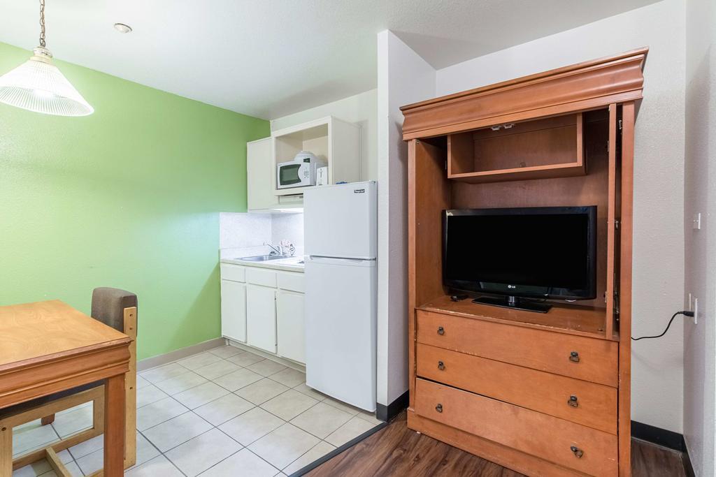 Studio 6-Houston, Tx - Clear Lake Friendswood Esterno foto